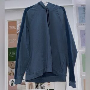 Berkeley & Jensen Pull Over Men’s Hoodie Blue